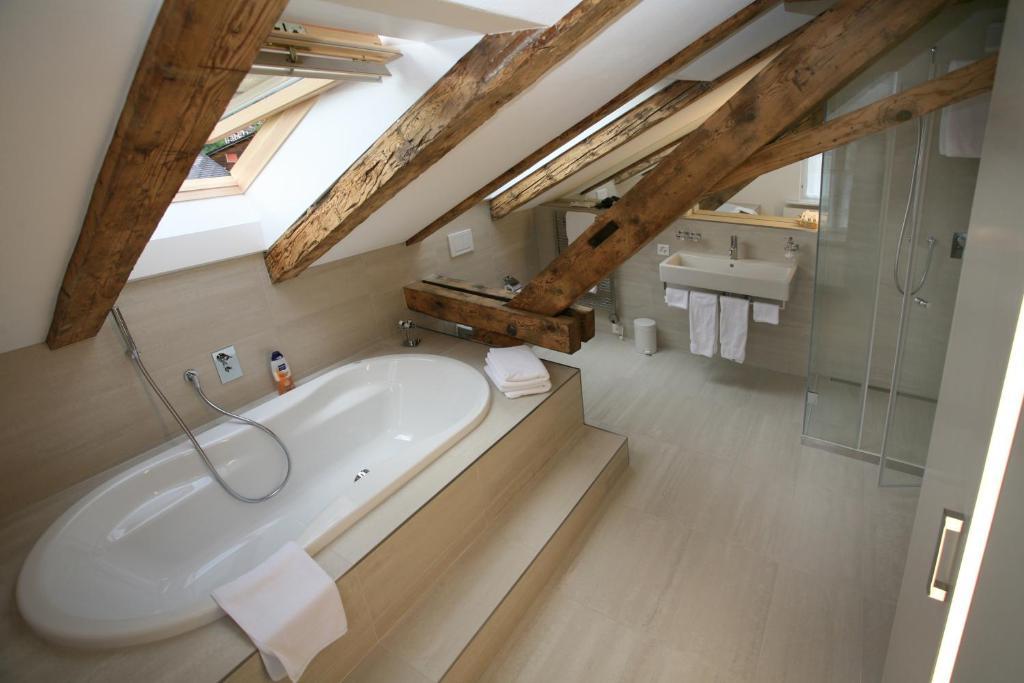 Hotel Posta Veglia Laax Habitación foto